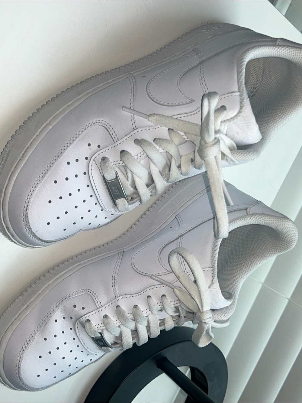 Nike Women's White Low-Top Leather Sneakers
